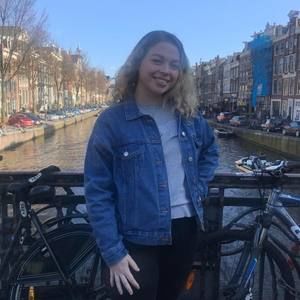 Meet your Posher, Kalee